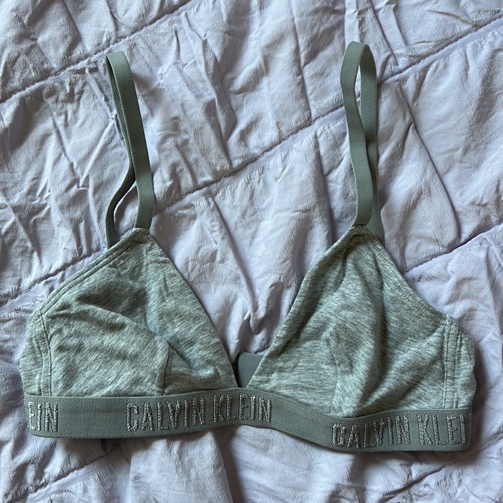 Calvin Klein Heather Grey Wireless Bra